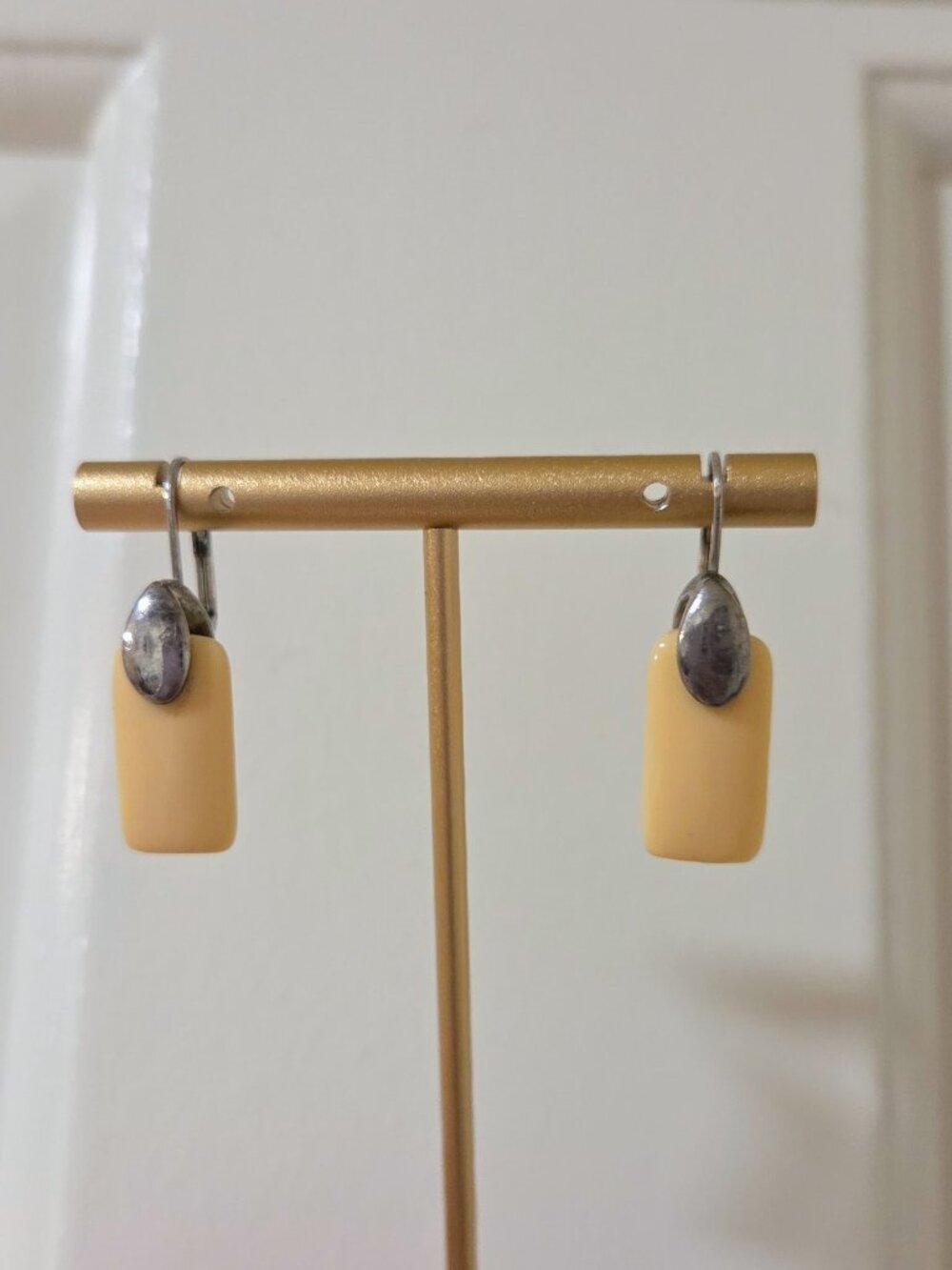 Earrings Silver Tone Butterscotch Imitation Amber Vintage Lord & Taylor Purchase